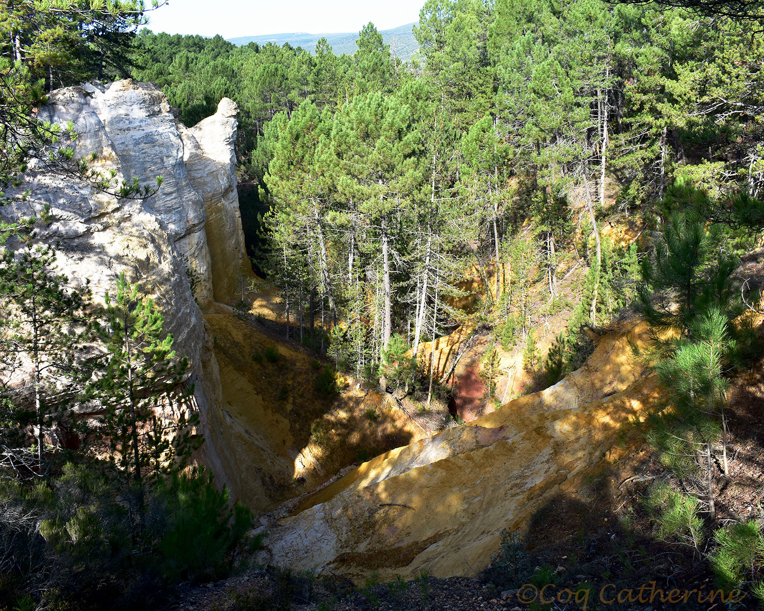 canyon d'ocre jaune et blanc